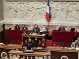 Valérie Boyer à la tribune de l'Assemblée Nationale