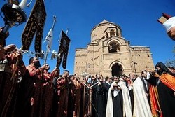 Messe à l'église d'Ahtamar